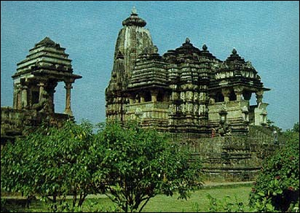 teluguone providing complete information about very famous temples of chitragupta temples in india